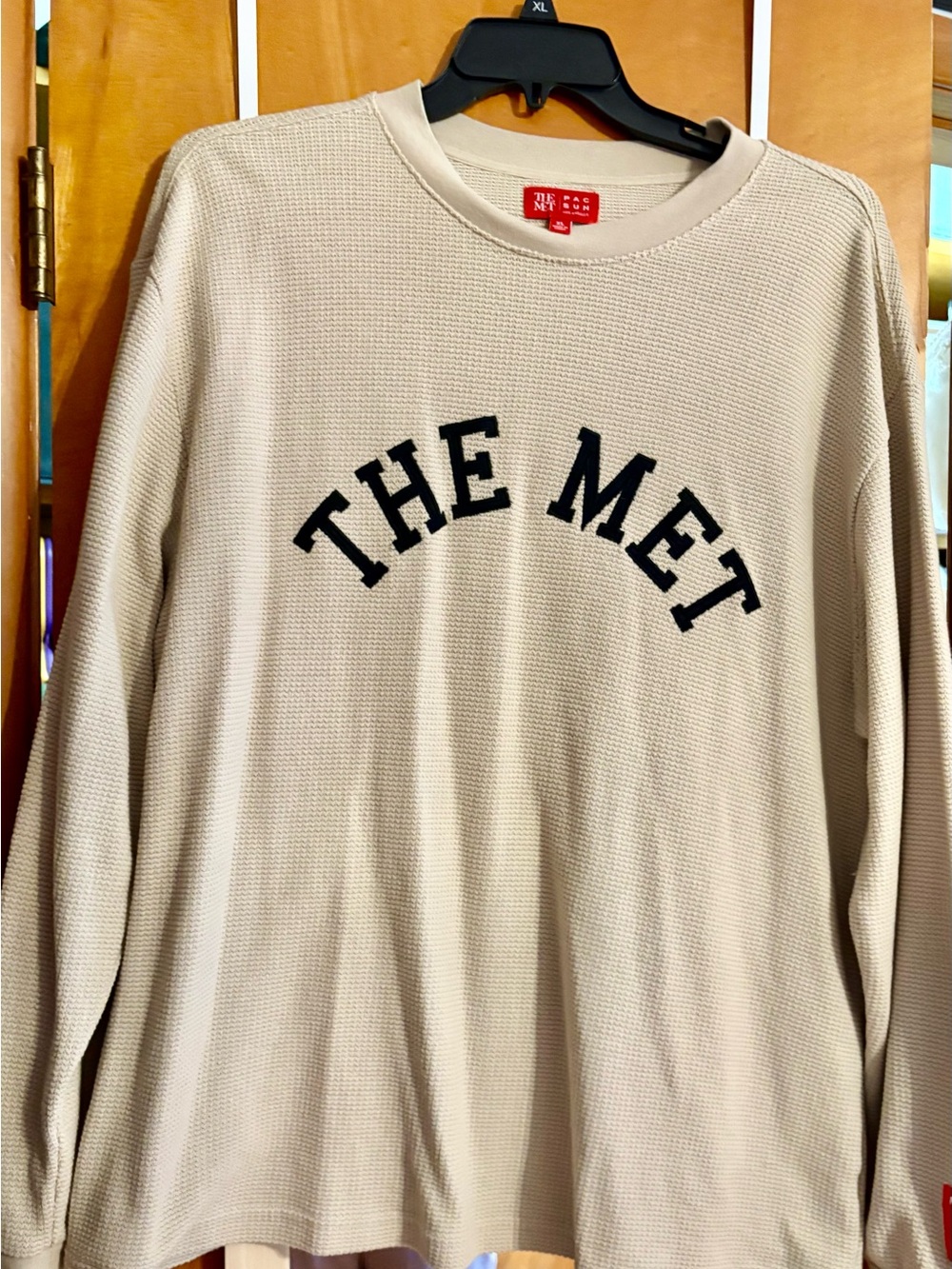 PacSun Beige 'THE MET' Crewneck Sweater